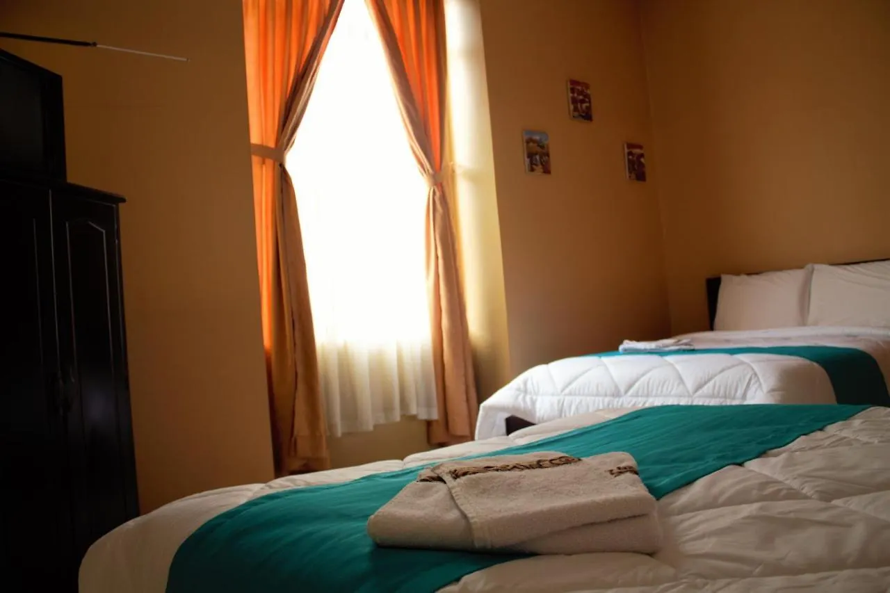 Hotel 4 Mundos Куэнка Эквадор