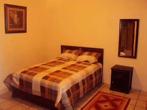 Hotel 4 Mundos Cuenca