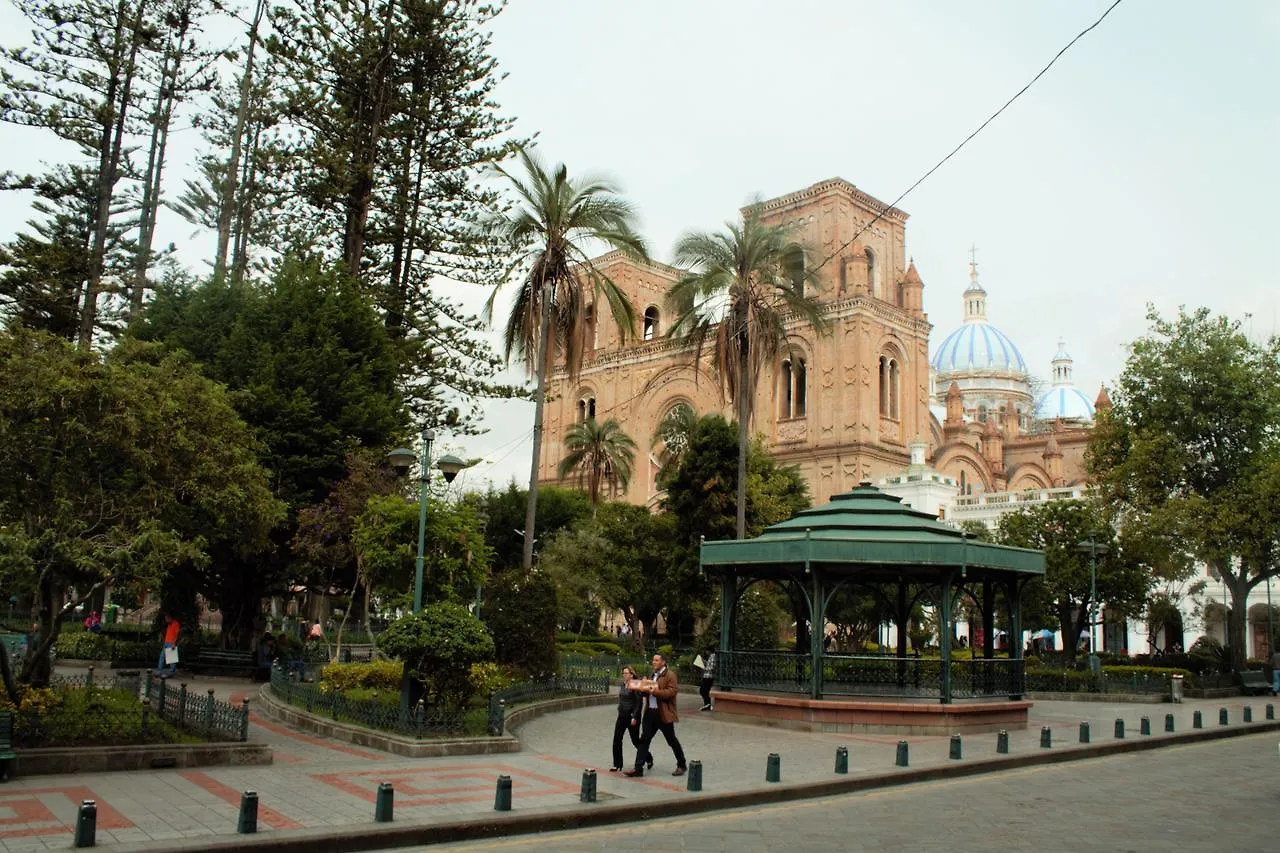 Hotel 4 Mundos Cuenca