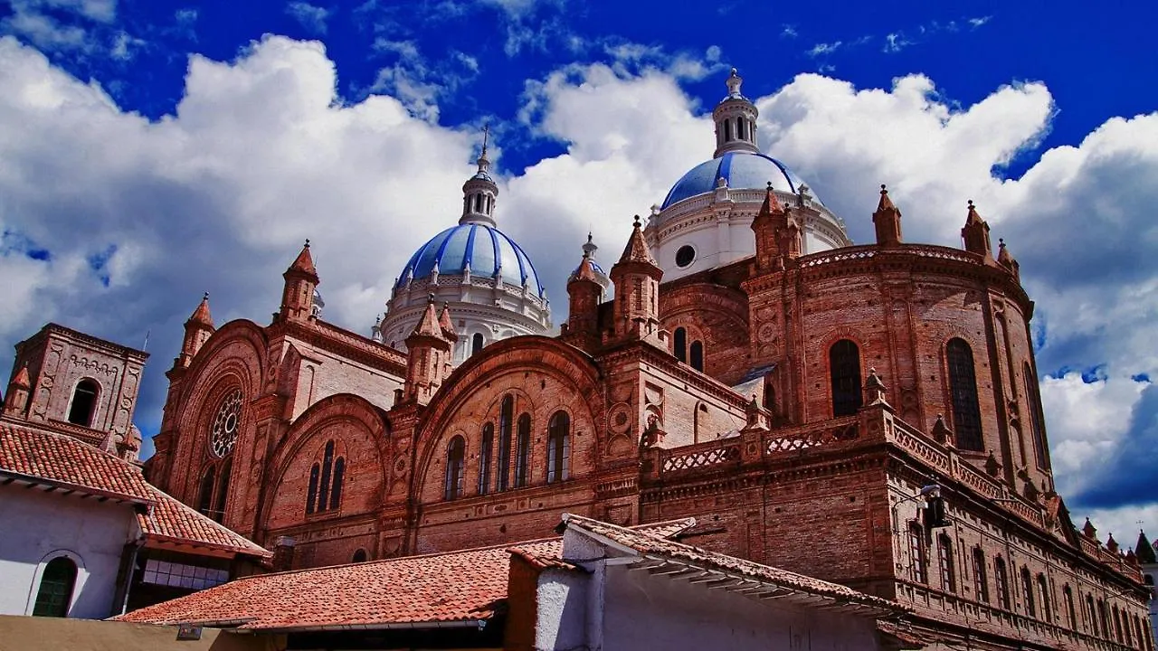 Hotel 4 Mundos Cuenca